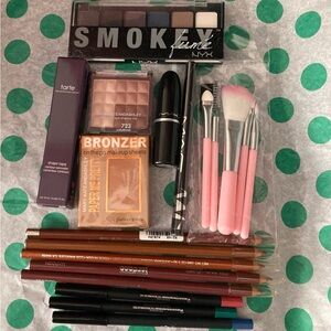 15 pieces Mixed makeup lot
 only $25